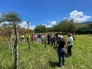 Monitoreando el Clima para una Agricultura Resiliente ante el cambio Climático: Implementación de Estaciones Meteorológicas en San Gil